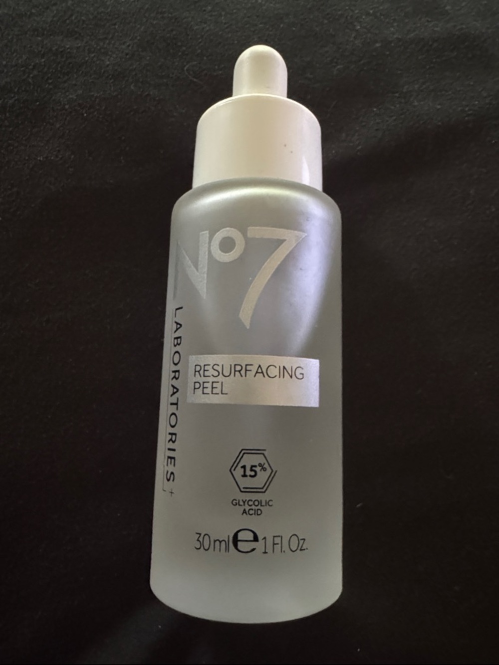 No7 Laboratories Resurfacing Peel 30ml - White/Silver